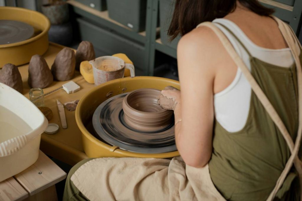Throwing on a Pottery Wheel: 7 Proven Tips to Avoid Costly Mistakes